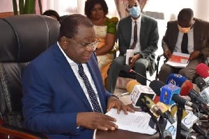 7044URGENT : le ministre Magloire Mbarga fixe de nouveaux tarifs pour les services de taxi